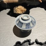 大工町 鮨人 はなれ - 小丼　開けると…