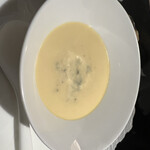 大工町 鮨人 はなれ - ブルーチーズ茶碗蒸し　どう思います？　美味しいかって？…めちゃくちゃ美味しいんですけど！