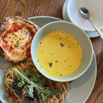 ノイカフェ 箕面船場本店 - 