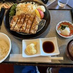 蓼科東急ゴルフコース - 山賊焼定食