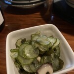 アイニティ - タコとキュウリの酢の物