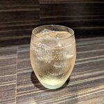 耳 - ハイボール