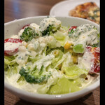 石窯ピザ ステッラ - レタス　ブロッコリー　ミニトマト　コーン　byまみこまみこ