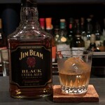 DEN - ジムビーム ブラック エクストラエイジド ロックで