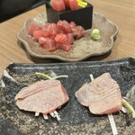 酒と鮪の旨い店 酒交場モヒ - 南鮪炙りとマグロぶつ
