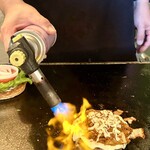 髙橋バーガー - モッツァレラトッピング