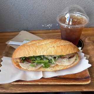 バインミー シンチャオ_1