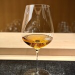 蒼菓 - 『ティーペアリング③』
      
      ・微酸金萱（アイス）
      
      金萱という品種を烏龍茶に製茶したもの。
      湿度・温度・時間を管理して独特の発酵(＝曝気)を行ったもの。