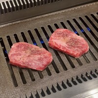 神戸焼肉 金虎 - 