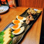 元祖すっぽん地鶏鍋　がんばり家 - 燻製盛り合わせ