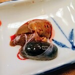 元祖すっぽん地鶏鍋　がんばり家 - 活き胆嚢(噛まずに丸飲みします)