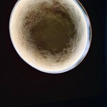 元祖すっぽん地鶏鍋　がんばり家 - 店内壁面の月モチーフ