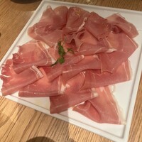ウォルプタス 東京駅グランルーフ店 - 