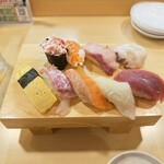 や台ずし - すし梅9貫