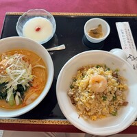 謝朋殿 幕張店 - 