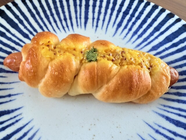 Castle Delica photo 2