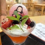 極楽湯 - 口の中ではじけるおいしさベリーパフェ ¥990