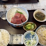 大八 - 料理写真:まぐろ刺身定食