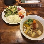 CURRY HOUSE シナモンの木 - 