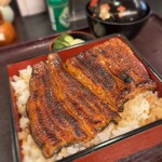 うなぎ お㚙川 我孫子店 - 新仔鰻 上 関東焼き4,180円＋ご飯大盛り 110円