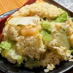 卓上レモンサワー＆ハイボール 焼鳥食べ放題 乾杯500酒場 新橋店 - 海老チャーハン