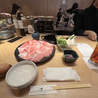 すき焼 しゃぶしゃぶつかだ KITTE大阪店 - 