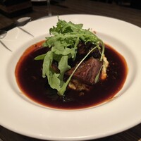grigio la tavola - 