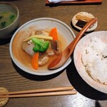 あれこれ - 見た目よりもボリュームがあるあんかけ