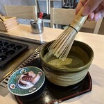 Jibun de Yakeru Takoyaki Izakaya TAKOYAKI LAB - 抹茶たこ焼き