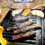 肉ホルモン処 萬 - 