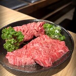 肉ホルモン処 萬 - 