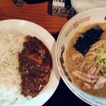 煮込み食堂 まるしば - 料理写真:
