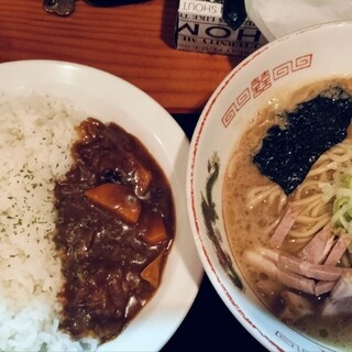 煮込み食堂 まるしば_1