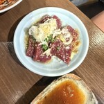 京洛焼肉 ぽめ - 炙りレバー