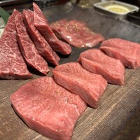 蕃 YORONIKU - 
