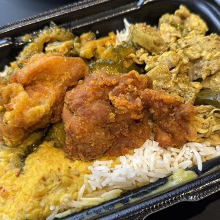 口コミ一覧 : アラリヤ ランカ 新東京ビル店 （ARALIYA LANKA