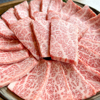 上質なA5黒毛和牛焼肉を思う存分食べ放題でご提供