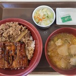 すき家 - 豚汁おしんこセット