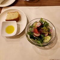 La Cucina del Nacchero - 　　　　　　　　パン　サラダ