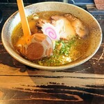 麺屋らあいち - 料理写真:中華そば  塩  ( チャーシュートッピング )
