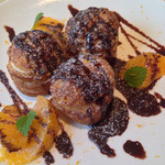 カーサ・デル・チーボ - プロフィットロール 柑橘風味