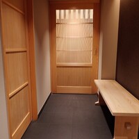 鮨 こん藤 - ここから　こん藤ワールドに　……