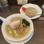 ラーチャン家 - 