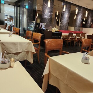 サロン・ド・テ シェ松尾 _2