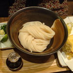 うどん屋 きすけ - 生醤油うどん　揚げ物追加