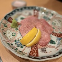 神戸焼肉 金虎 - 