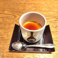 ひつまぶし 登河 那古野本店 - 絶妙な硬さのプリン
