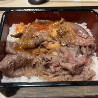黄金出汁しゃぶと江戸前寿司 肉のあさつ 梅田お初天神店 - 