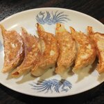 華餃子 - お酒セットの焼き餃子