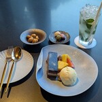 ROKU KYOTO LXR Hotels&Resorts - 